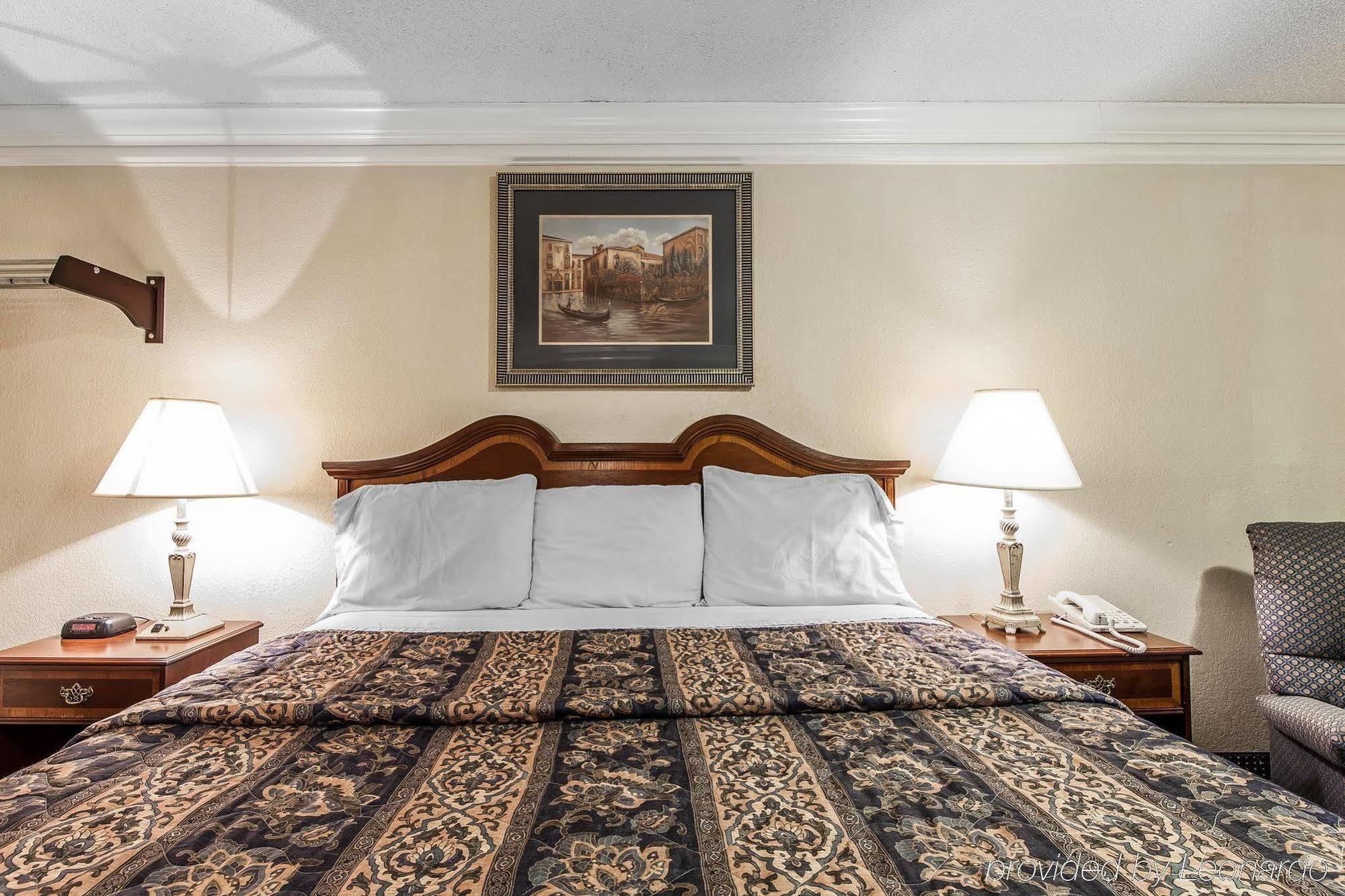 Oyo Hotel Rome Ga Historic District 外观 照片